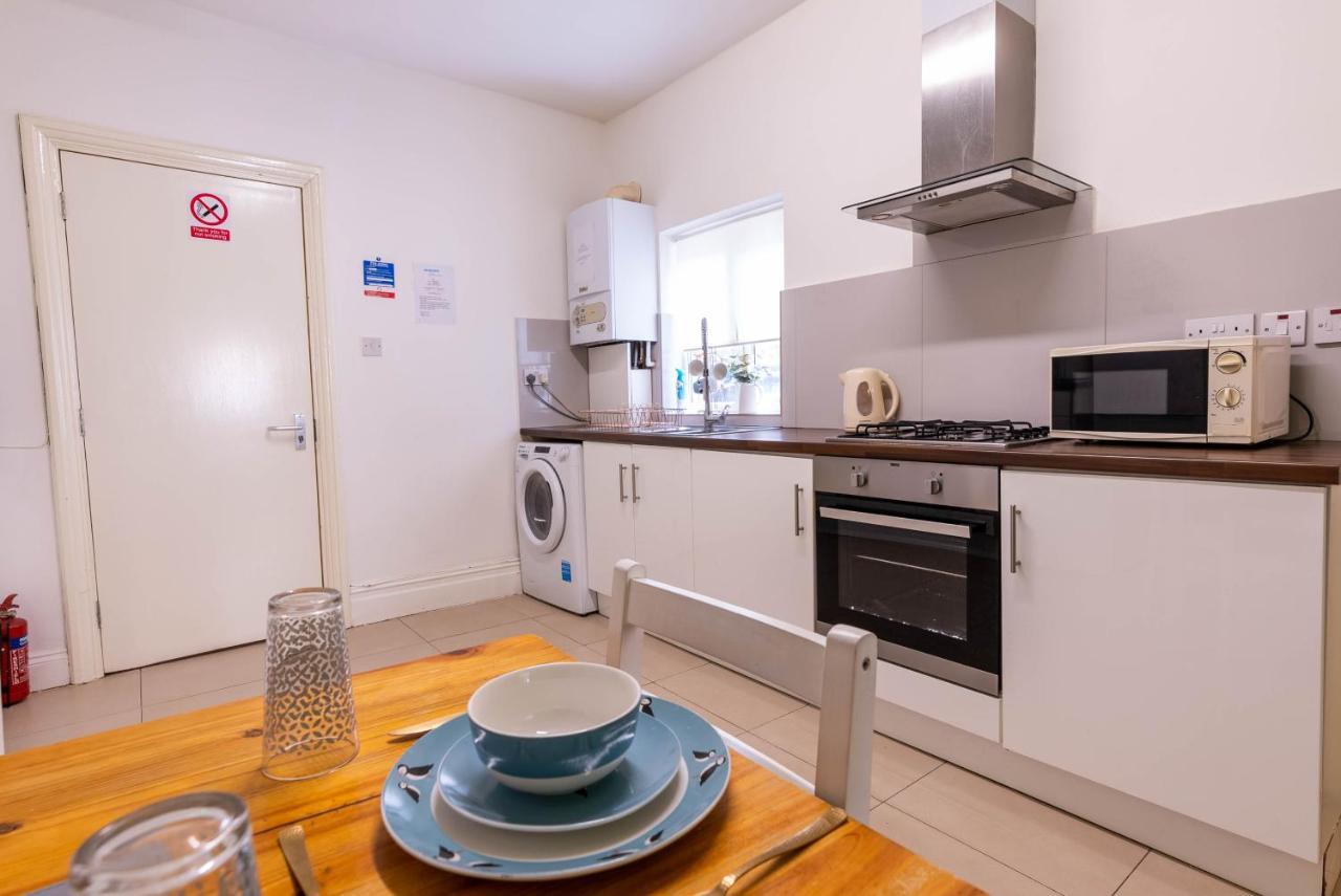 090 Beautiful 1 Bedroom Flat Near Luton Town And Station Eksteriør bilde